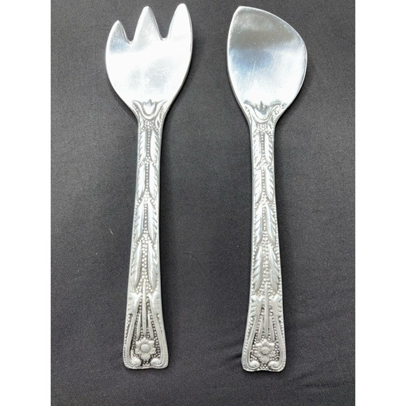 Wilton Other - Vintage Wilton Armetale Large Salad Serving Utensils Fork & Spoon Tulip Pattern
